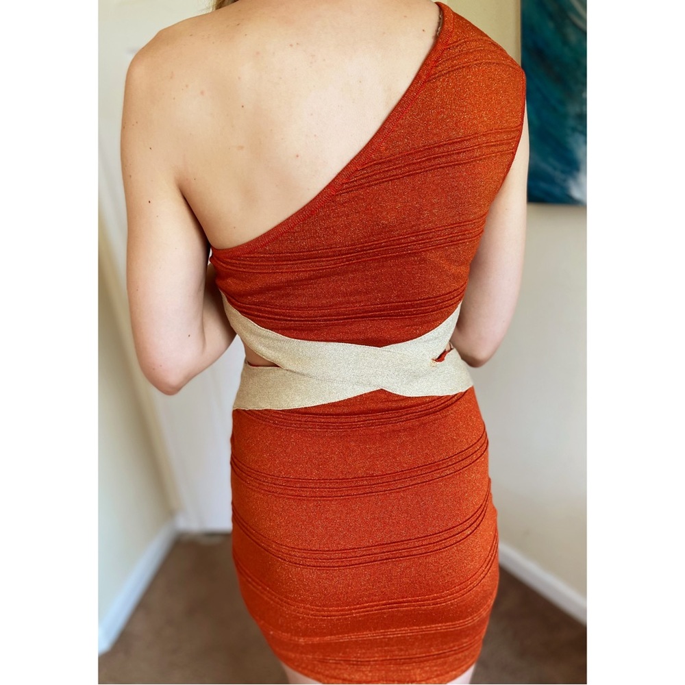 EUC Asymmetric Mini Bandage Dress with Waist Cutout Details in Size Large - Picture 2 of 9